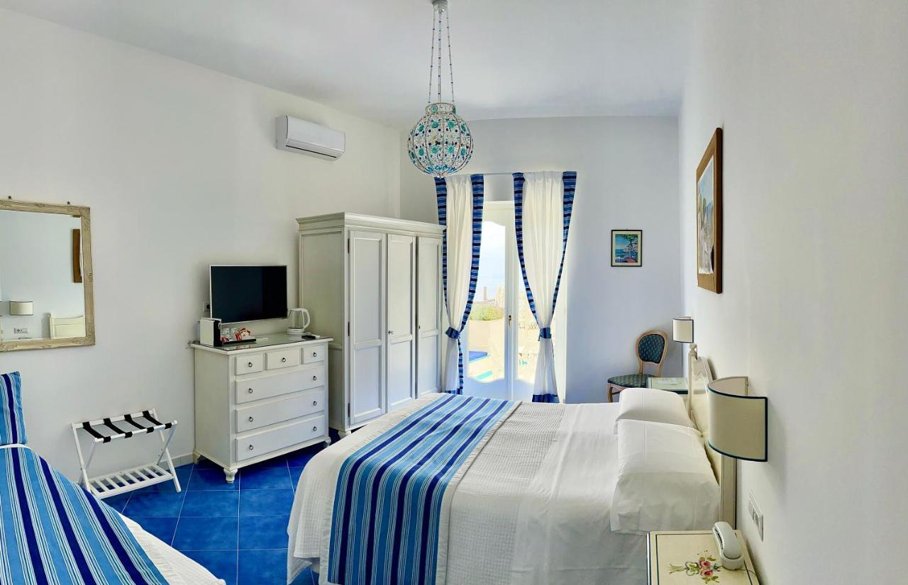 Hotel Villa Delle Palme In Позітано Екстер'єр фото