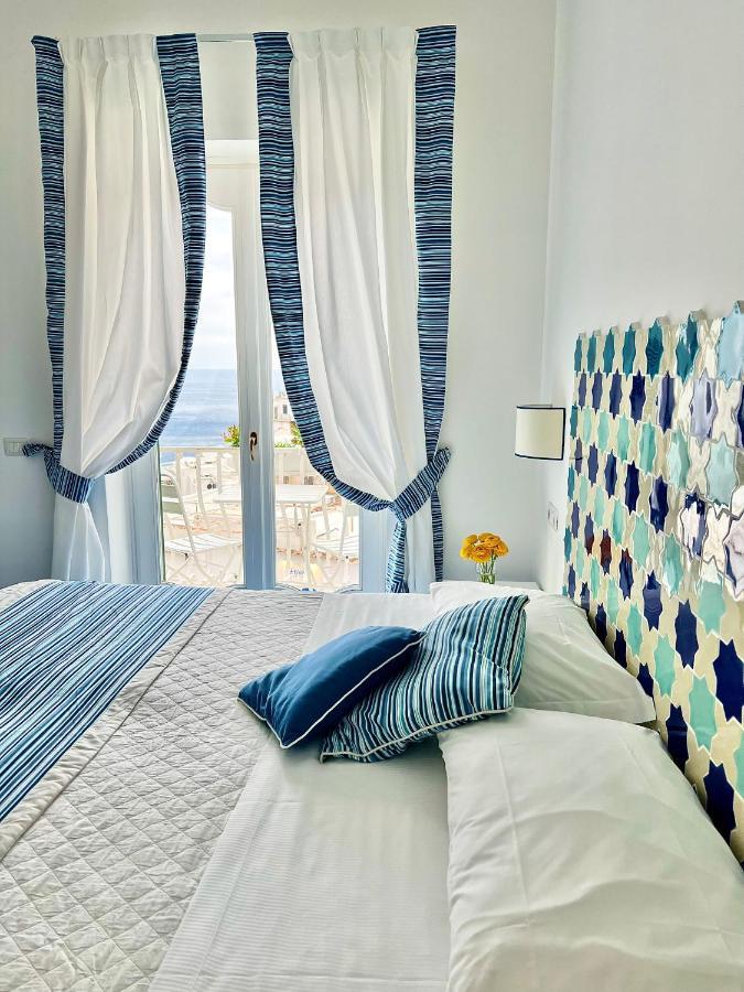 Hotel Villa Delle Palme In Позітано Екстер'єр фото