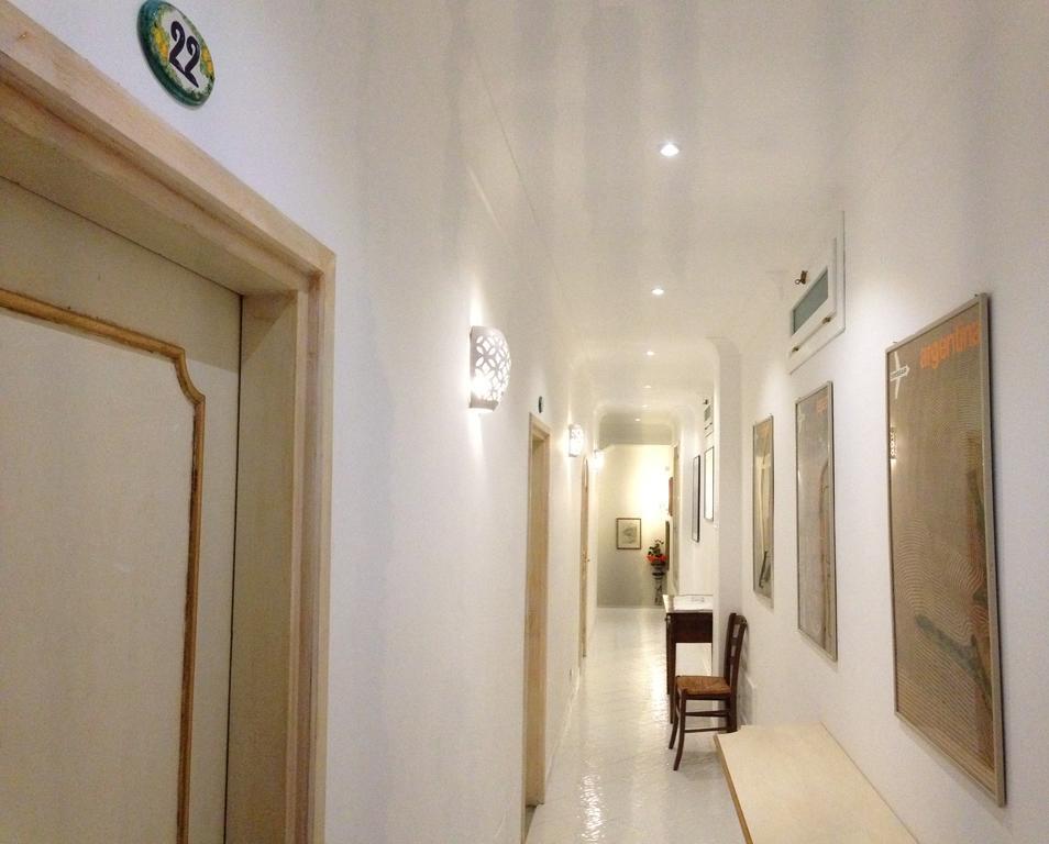 Hotel Villa Delle Palme In Позітано Екстер'єр фото