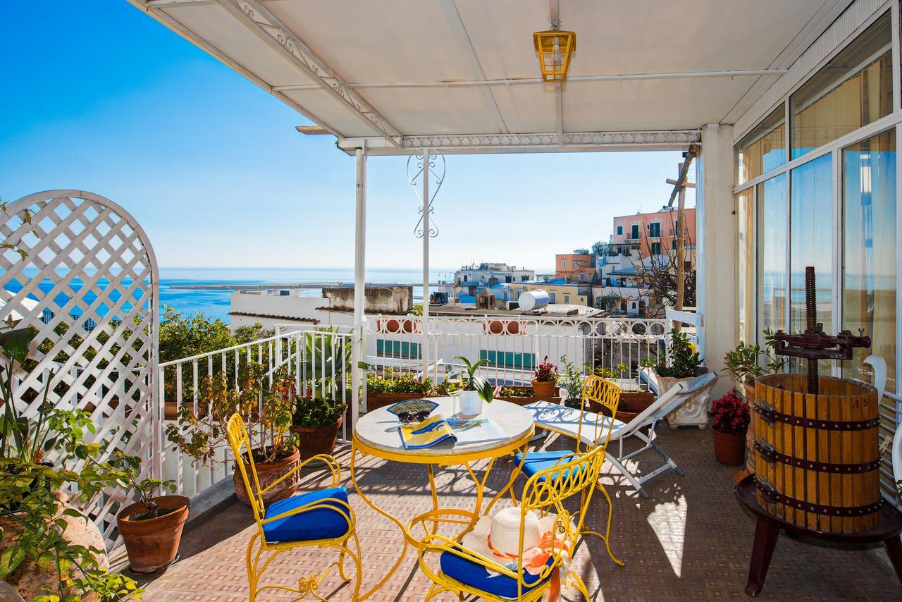 Hotel Villa Delle Palme In Позітано Екстер'єр фото