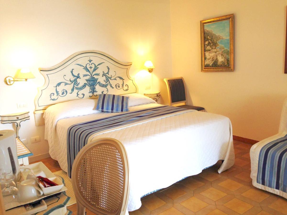 Hotel Villa Delle Palme In Позітано Екстер'єр фото